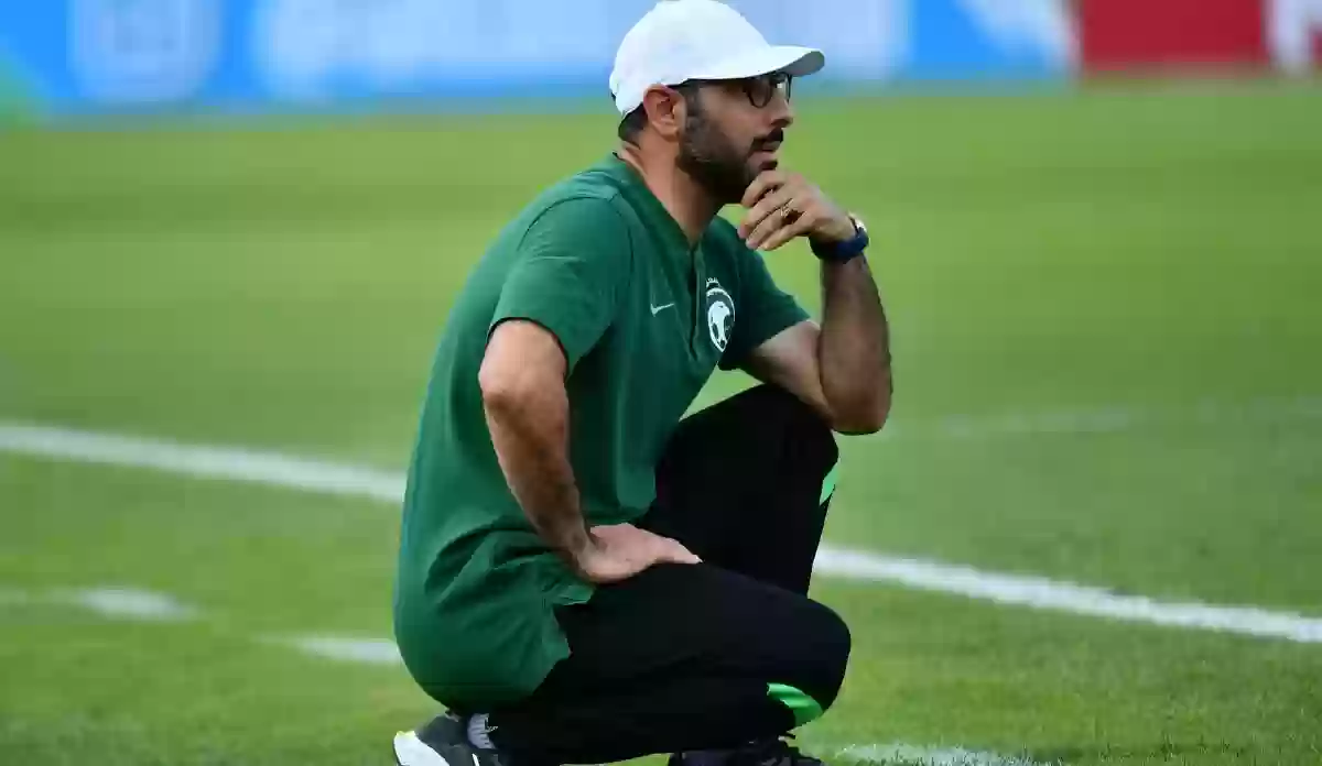 سعد الشهري ينتقد روبرتو مانشيني.. توتر العلاقة بين المدرب واللاعبين عقبة أمام نجاح الأخضر